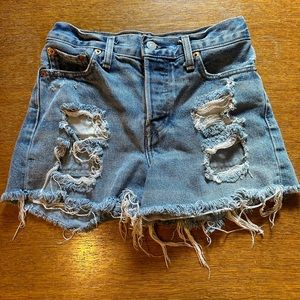 Levi’s Vintage Jean Wedgie Shorts